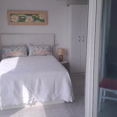Vistas A 50 M Playa Apartment Benidorm