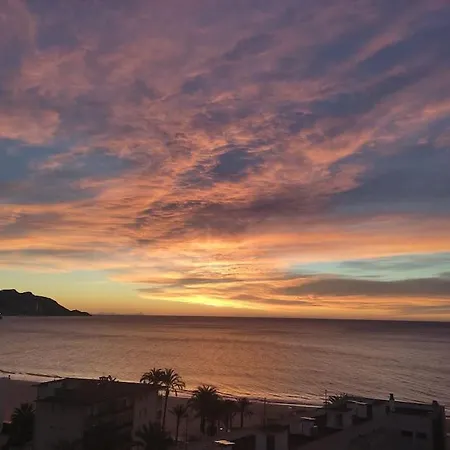 Vistas A 50 M Playa Апартаменты Бенидорм