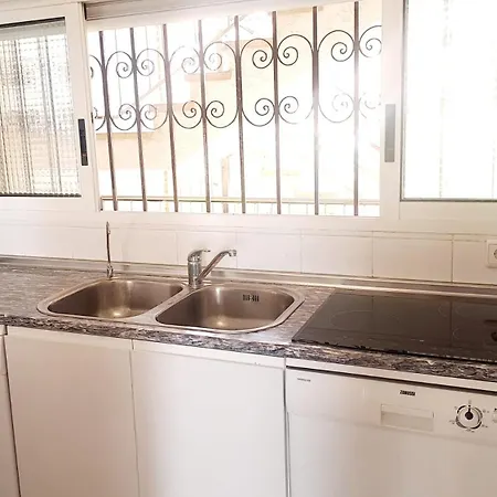 Vistas A 50 M Playa * Benidorm