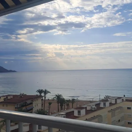 Vistas A 50 M Playa * Бенидорм
